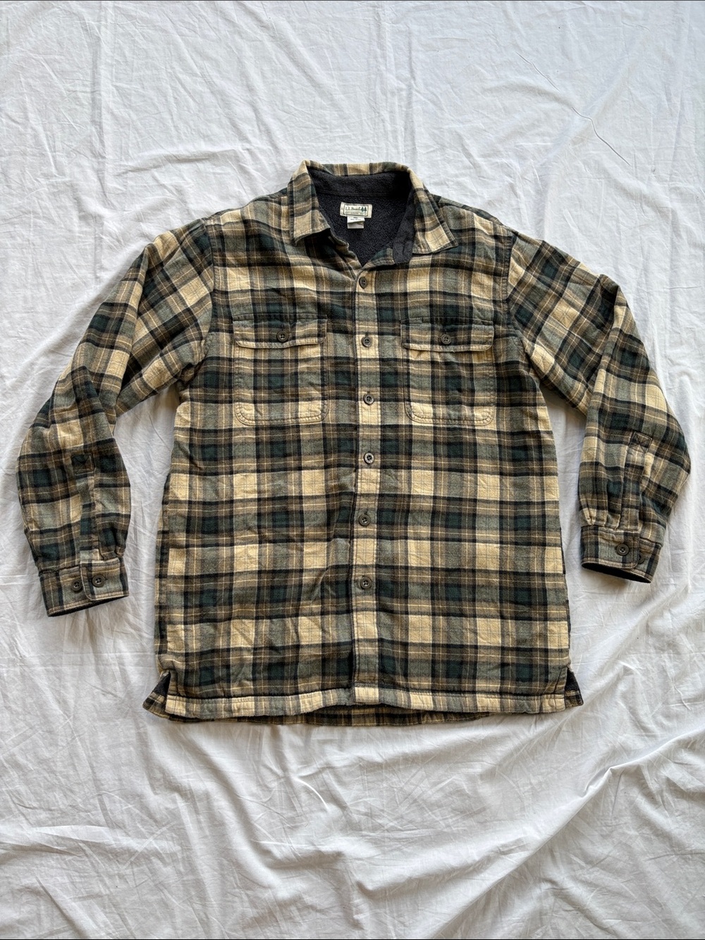 L.L. Bean Plaid Flannel Button-Up Shirt Jacket Beige and Green Mens Medium